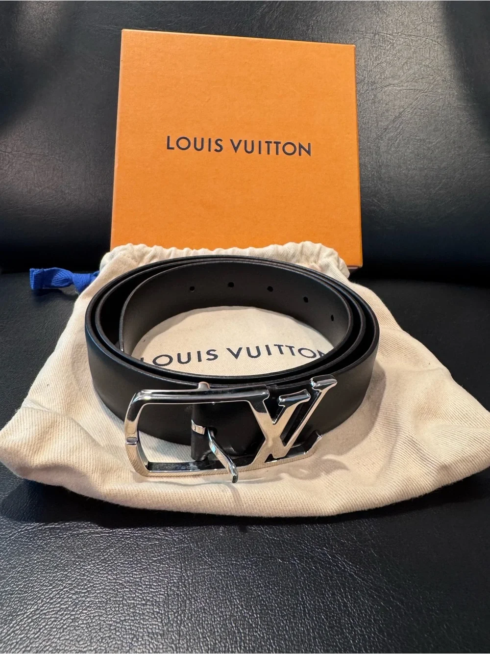 Louis Vuitton LV Initials Black Leather Belt w/ Silver Buckle |  Box & Dust Bag
